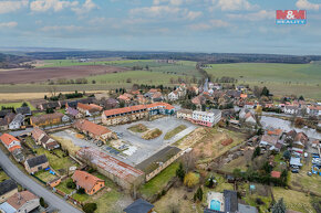 Prodej ostatní, 9000 m², Lišany, ul. Pražská - 11