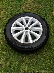 Náhradní kolo Pirelli 205/60 R16 96V Volkswagen - 11