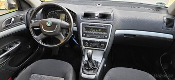 ŠKODA OCTAVIA 1.2TSi 77kW KLIMA VYHŘ.SED.TEMPOMAT - 11