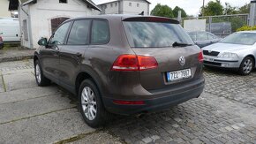 Volkswagen Touareg, 3,0 TDi+180kw+DSG+4x4+po servise - 11