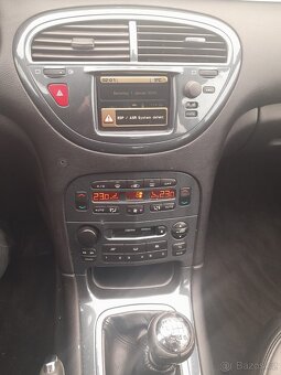 Peugeot 607 2.2 HDI 98kw nová STK Klima Serviska - 11