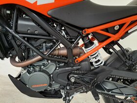 KTM 125 Duke ABS - 11