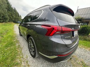 Hyundai Santa Fe Plug-in Hybrid Max výbava  7 míst 39.000km - 11