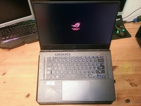 ASUS ROG Zephyrus G15 - 11