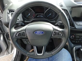 Ford Kuga 2.0 TDCI 4x4 r.v.2019 1.Maj.serv.kníž.ČR - 11