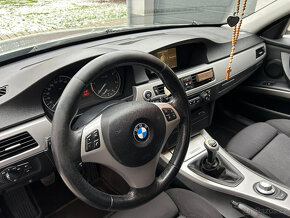 BMW 318d - 11