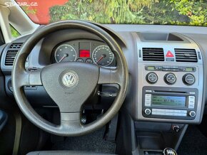 VW Touran 1.9TDI 77kW,Bez koroze,Tažné,Serviska,Výhřevy. - 11