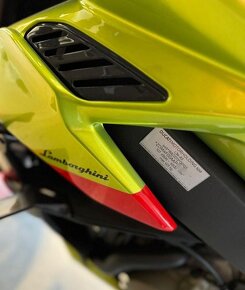 Ducati Streetfighter V4 Lamborghini Huracan - 11