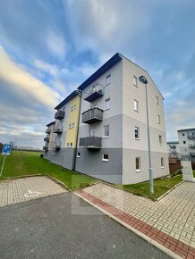 Pronájem bytu 2+kk, 41 m2 - Kladno - Kročehlavy - 11