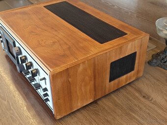 AKAI AA-8500 TOP model receiveru r. 1970-72 - 11