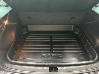 Skoda rapid spaceback Sport - 11