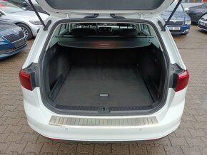 VW Passat B8 2.0TDI 140kW DSG Matrix Tažné ACC ERGO Panorama - 11