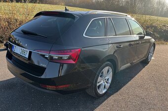 Škoda Superb 2,0 TDI 140 kW 4x4 Style, facelift - 11