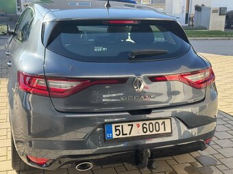 Renault Megane IV 1.5 dci - 11