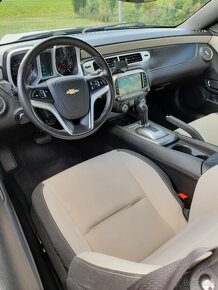 Chevrolet camaro 3.6 V6 krásný americký vůz. - 11