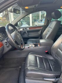 VW Touareg 2,5TDI 4x4 AUTOMAT - 11