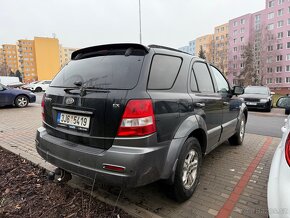 Prodám auto Kia Sorento - 11