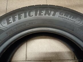 LETNÍ pneu Goodyear/Kumho 205/60/r16 4ks - 11