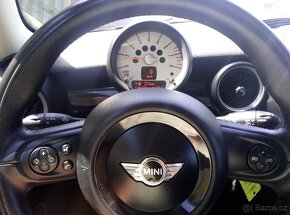 Mini Cooper, 1.6i 90kW - 11