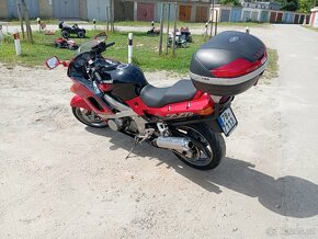 Kawasaki ZZR 600 2001 - 11