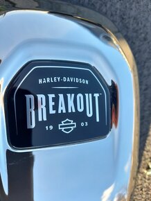 Harley-Davidson Breakout™ 117 - 11