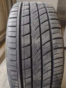 255/55r18 - 11