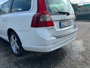 Volvo V70 2.4 D5 - náhradní díly - 11