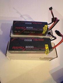 Traxxas Spartan s vlekem a 2x baterie - 11