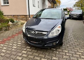 Opel Corsa 1,4i klima Tempomat 1 Majitel benzín - 11