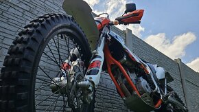 KTM Freeride 250 F čtyřtakt

 - 11