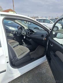 Renault Twingo 1.2 16V 55Kw - 11