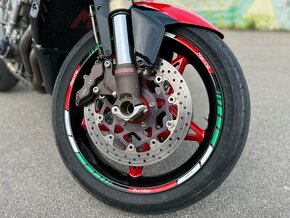 MV Agusta Brutale 910S - 11