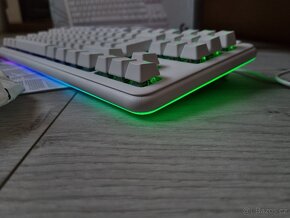 Mechanická klávesnice Logitech G713 GL Tactile - 11