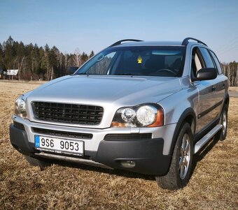 Volvo XC90 2.4 D5 AWD - 11