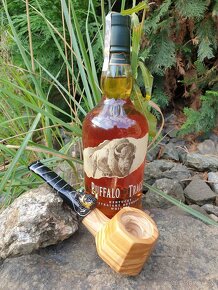 DÝMKA SKLENKA OD WHISKEY BUFFALO TRACE - 11