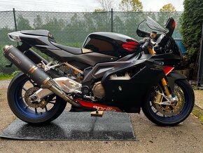 Přední světla Aprilia RSV1000R Factory - 11