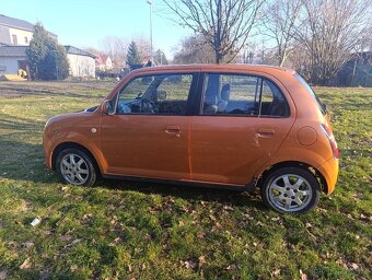 Prodám Daihatsu trevis 1.0 automat - 11