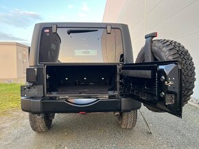 Jeep Wrangler JK, edice Willis, 2017, 3.6L, AT6 - 11