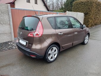 Benzínový Renault Scenic 1.4 Tce 2010 - 11