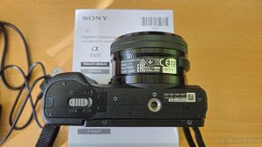 Sony A5100 + objektiv Sony 3,5-5,6/16-50 - 11