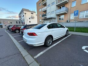 VW Passat b8 r-line 2.0tdi - 11