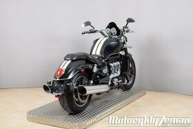 Triumph Rocket III Roadster 2014 - 11