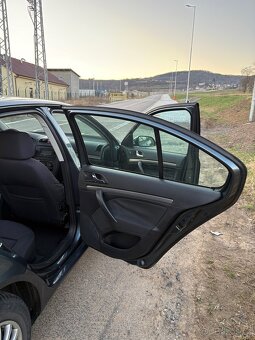 Škoda Octavia 2 2.0 TDi 103 kW - 11