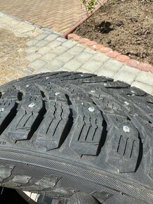 Nokian Tyres Hakkapelutta 225/50 r17 gumy s hroty - 11