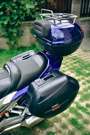 Yamaha FJR 1300 - 11