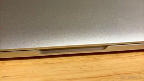 MacBook Pro (Retina, 13 palců, 2014) - 11