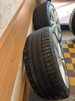 Alu kola OCTAVIA RS NEPTUNE 5x112 R18 et51 - 11