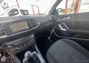 Peugeot 308 1,6 DIGIKLIMA, NAVI, NOVÉ V ČR nafta manuál - 11