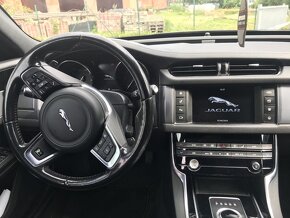 Jaguar XF, 3.0 D R-Sport - 11