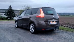 Renault Grand Scenic - 11